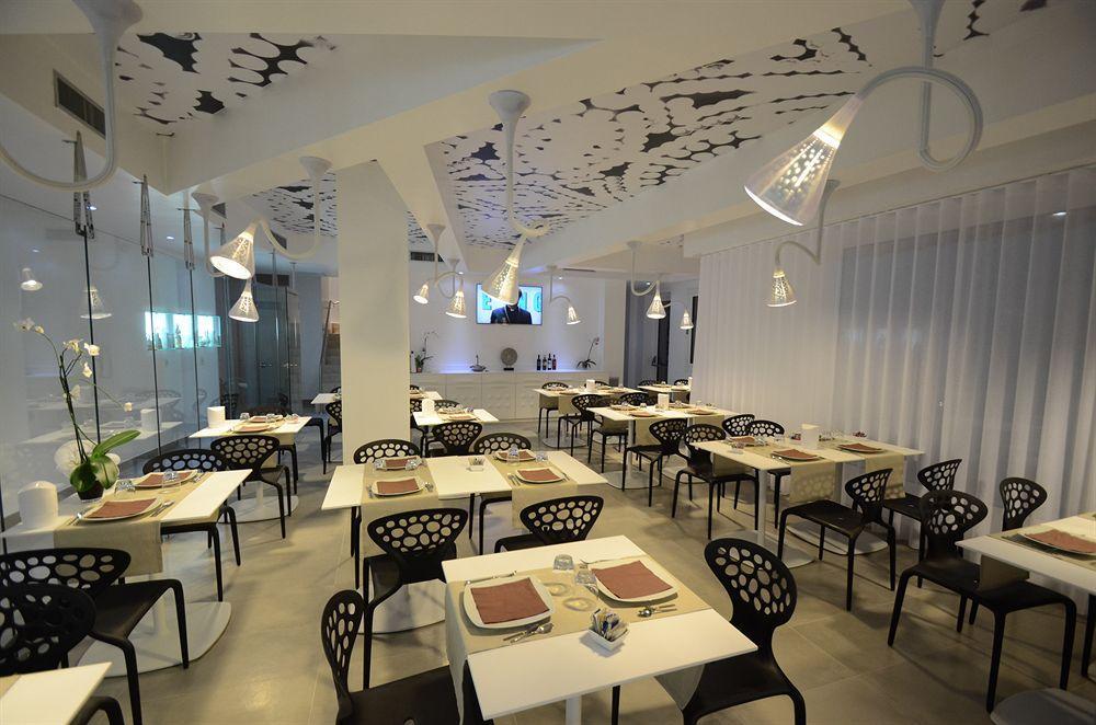 此处酒店 切萨雷奥港 外观 照片