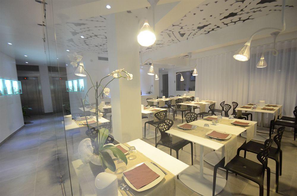 此处酒店 切萨雷奥港 外观 照片