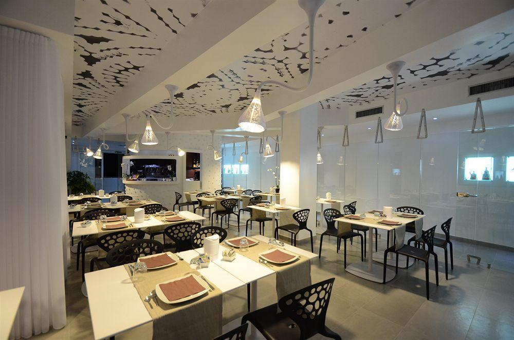 此处酒店 切萨雷奥港 外观 照片